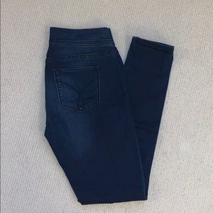 Calvin Klein Skinny Dark-Wash Jeggings